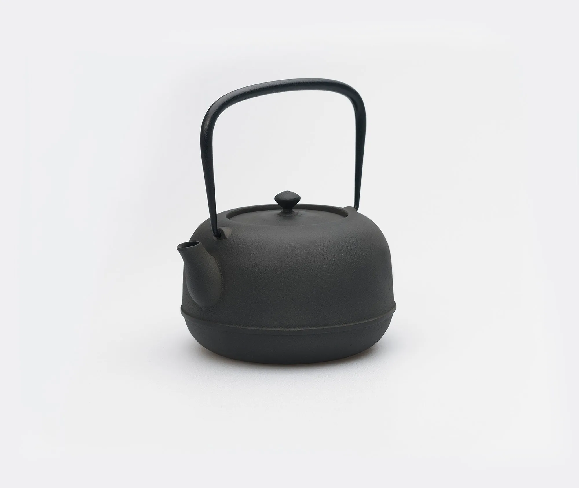 Cast Iron Tea Kettle - 1 litre