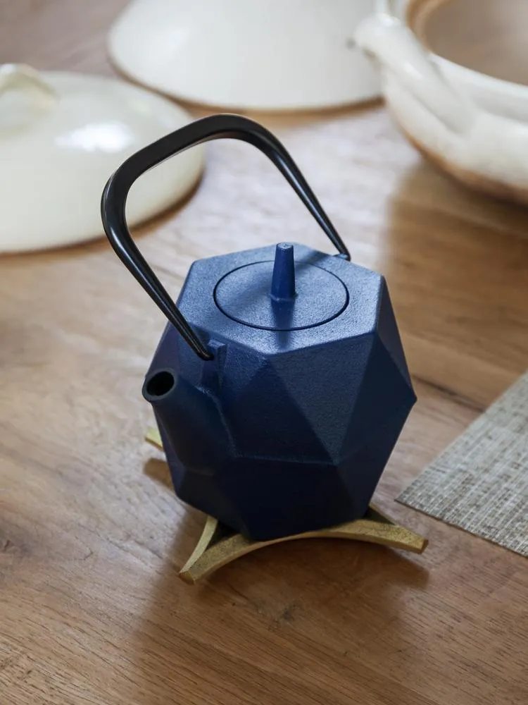 Iwachu Zakuro Cast Iron Teapot