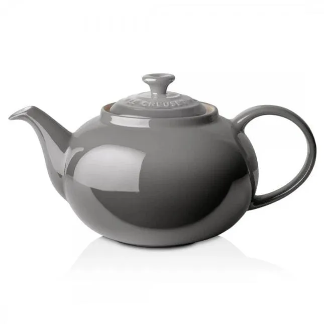 Le Creuset Stoneware Classic Teapot Flint