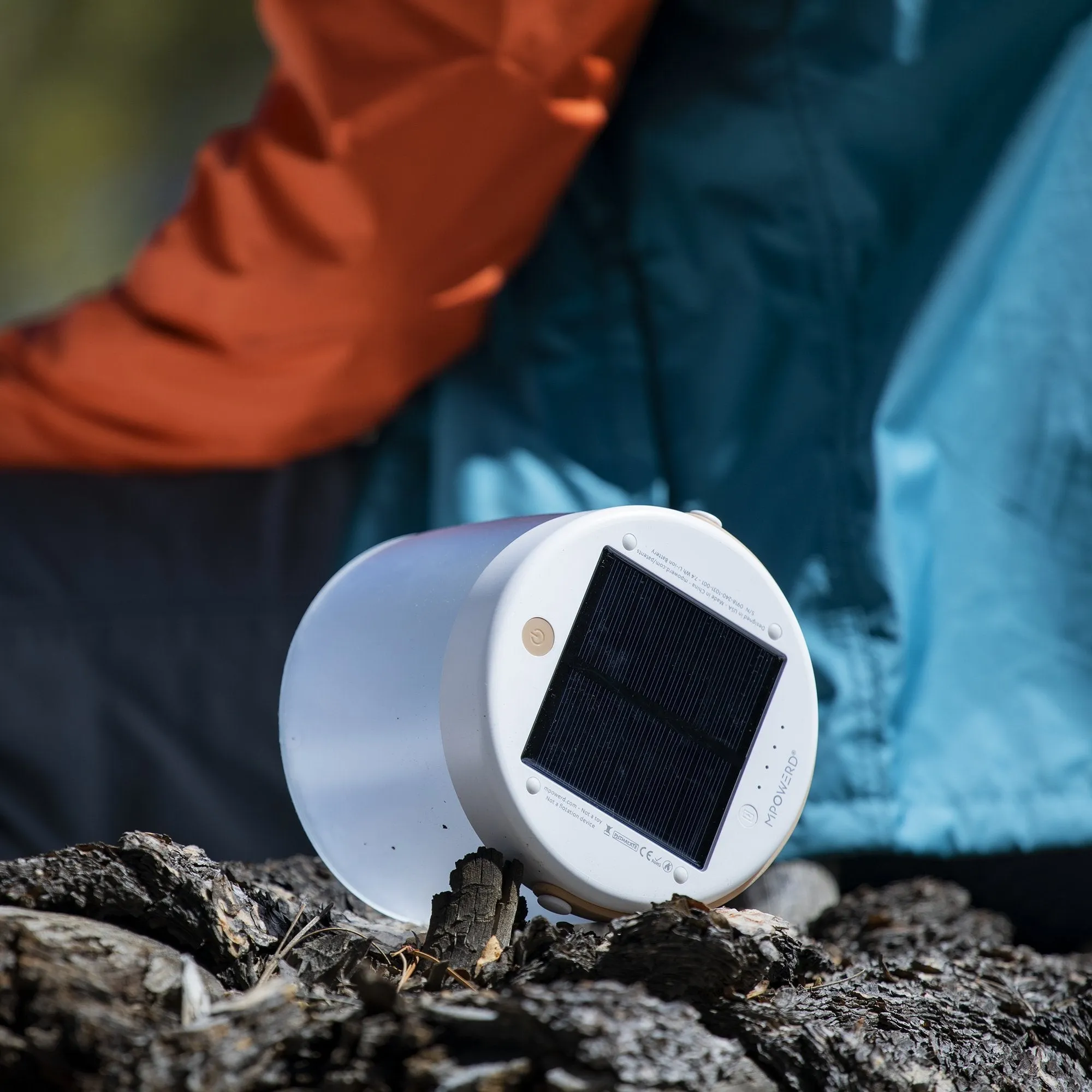 Luci Connect: Solar Inflatable Lantern   Charger