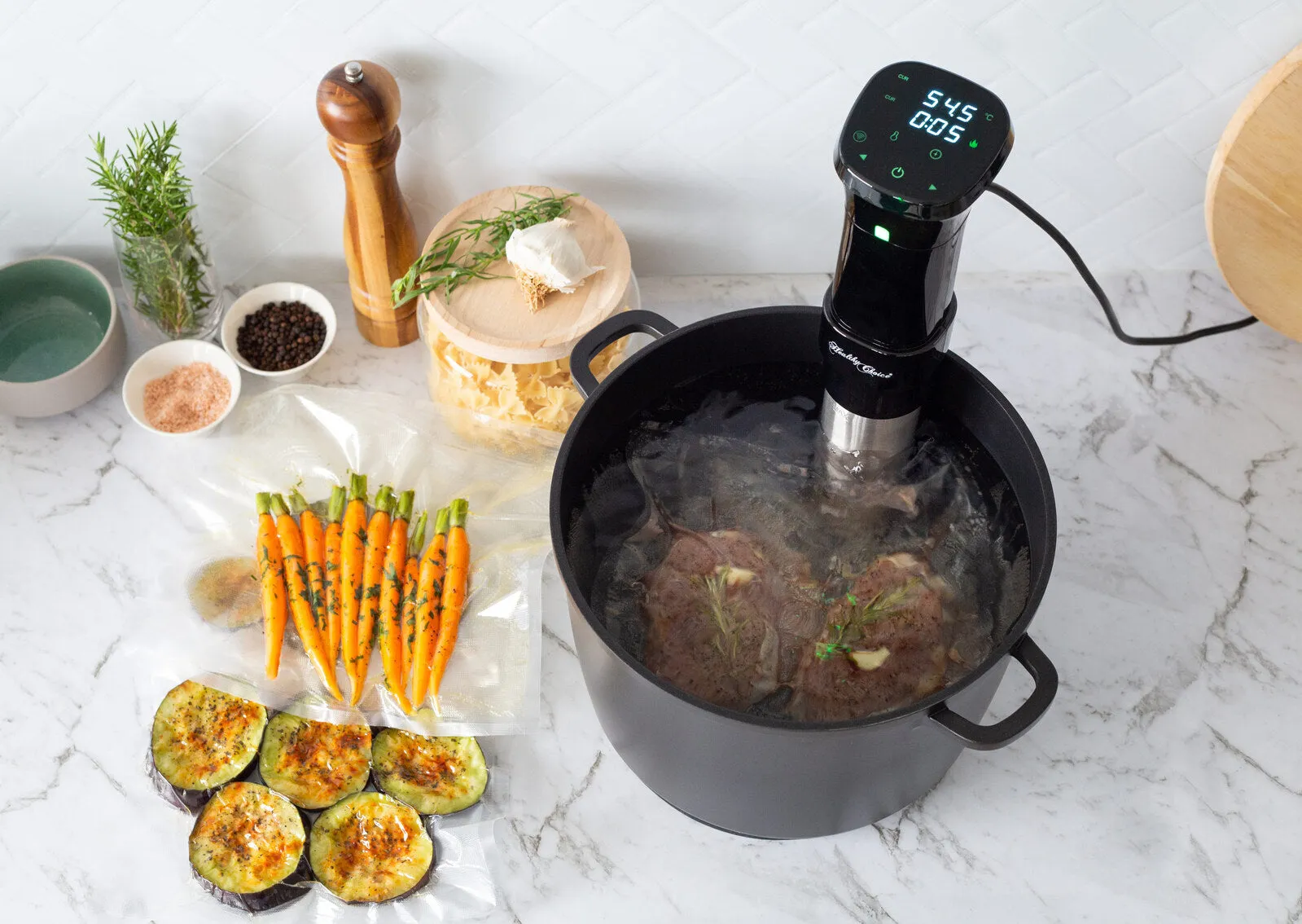 Precision Sous Vide Cooker, WiFi Control, 1100W, Touch Display