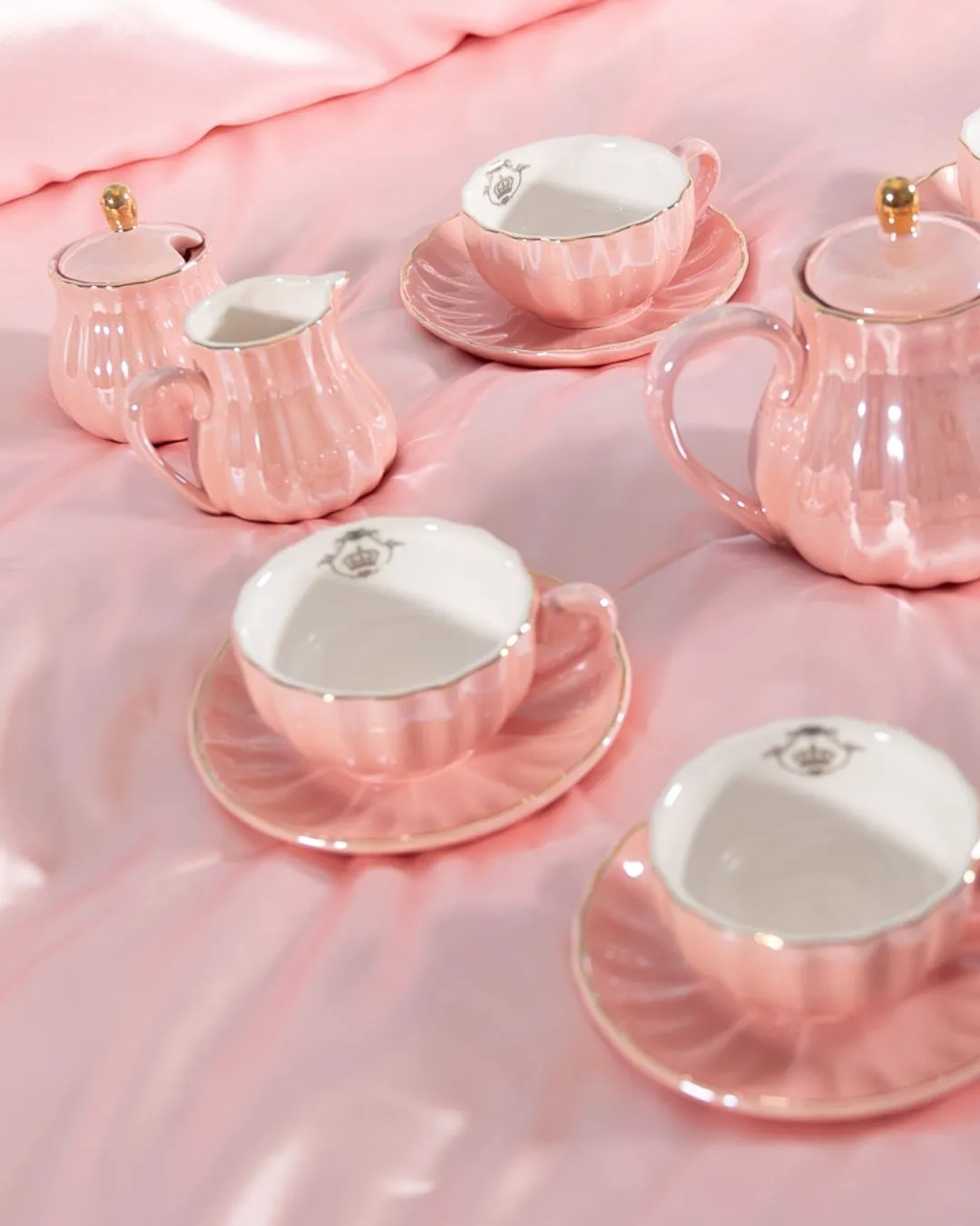 Elegant Spill-Proof Tea Set - Perfect for Tea Lovers