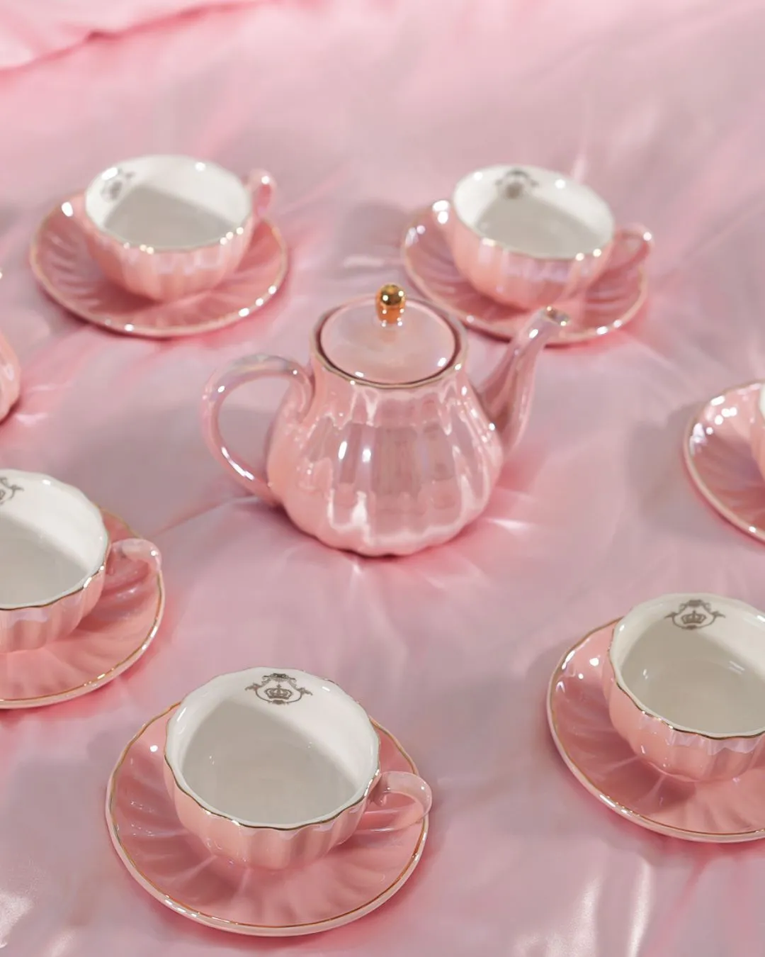 Elegant Spill-Proof Tea Set - Perfect for Tea Lovers